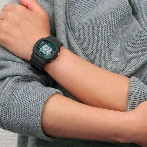 Наручные часы  Casio Baby-G BLX-560VH-1E  Фото 2