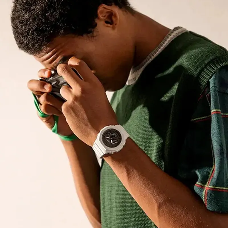 Casio G-Shock GA-2100-7A7  Фото 2