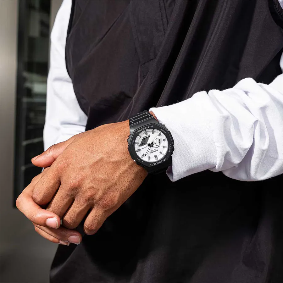 Casio G-Shock GA-2100WD-1A  Фото 2