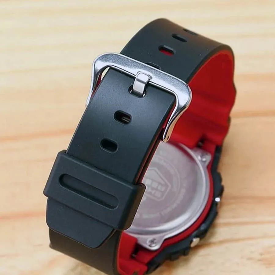 Casio G-Shock DW-5600UHR-1  Фото 3