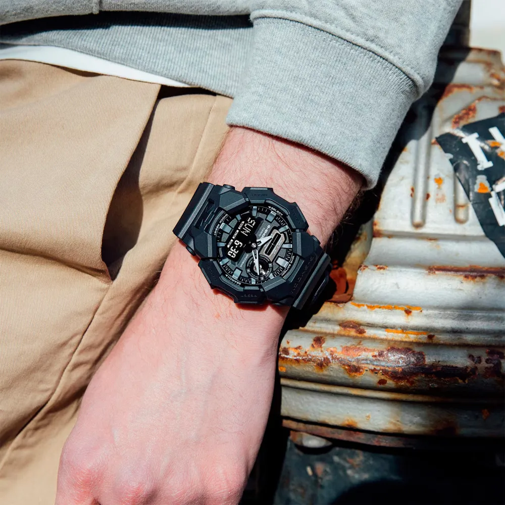 Casio G-Shock GA-010-1A1  Фото 3