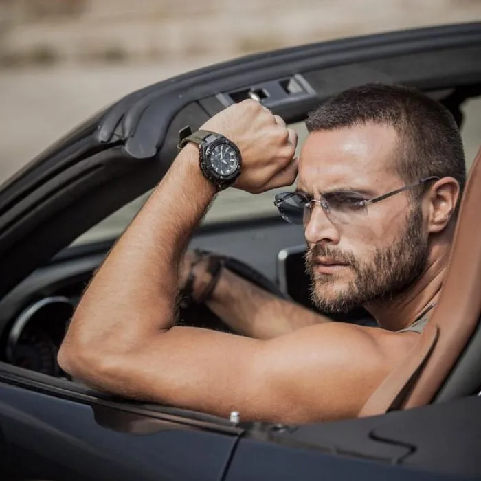 Casio G-Shock GST-W130BC-1A3  Фото 2