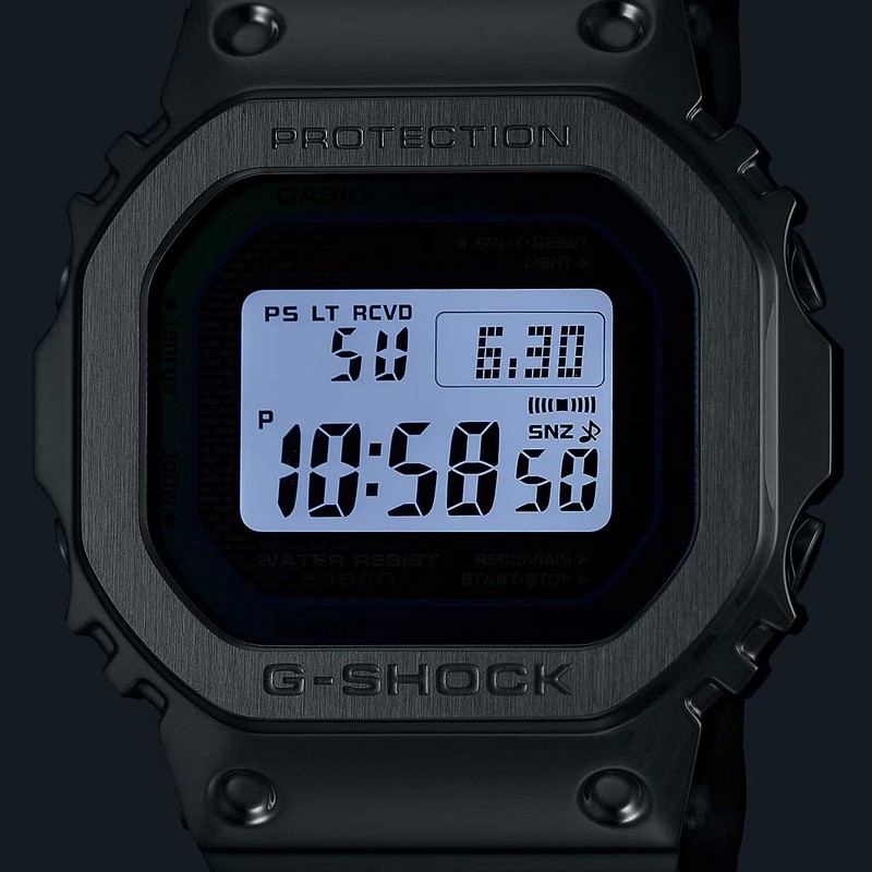 Casio G-Shock Premium GMW-B5000PC-1  Фото 3