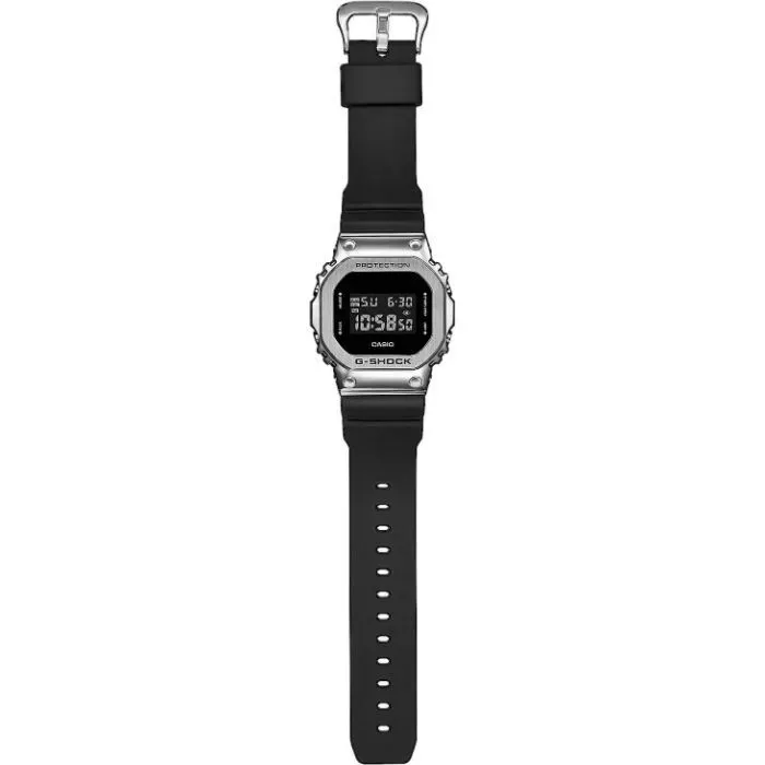 Casio G-Shock GM-5600-1E  Фото 2