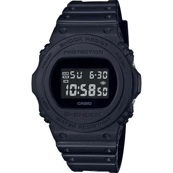Casio G-Shock DW-5750E-1B  Фото 1