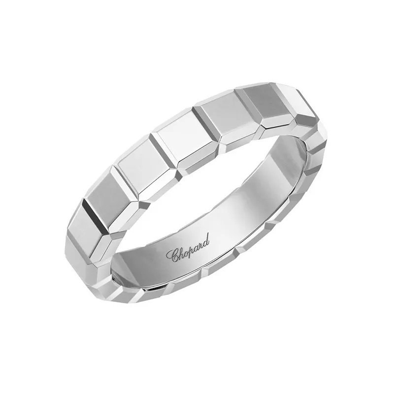 Chopard 829834-1073 Кольцо 