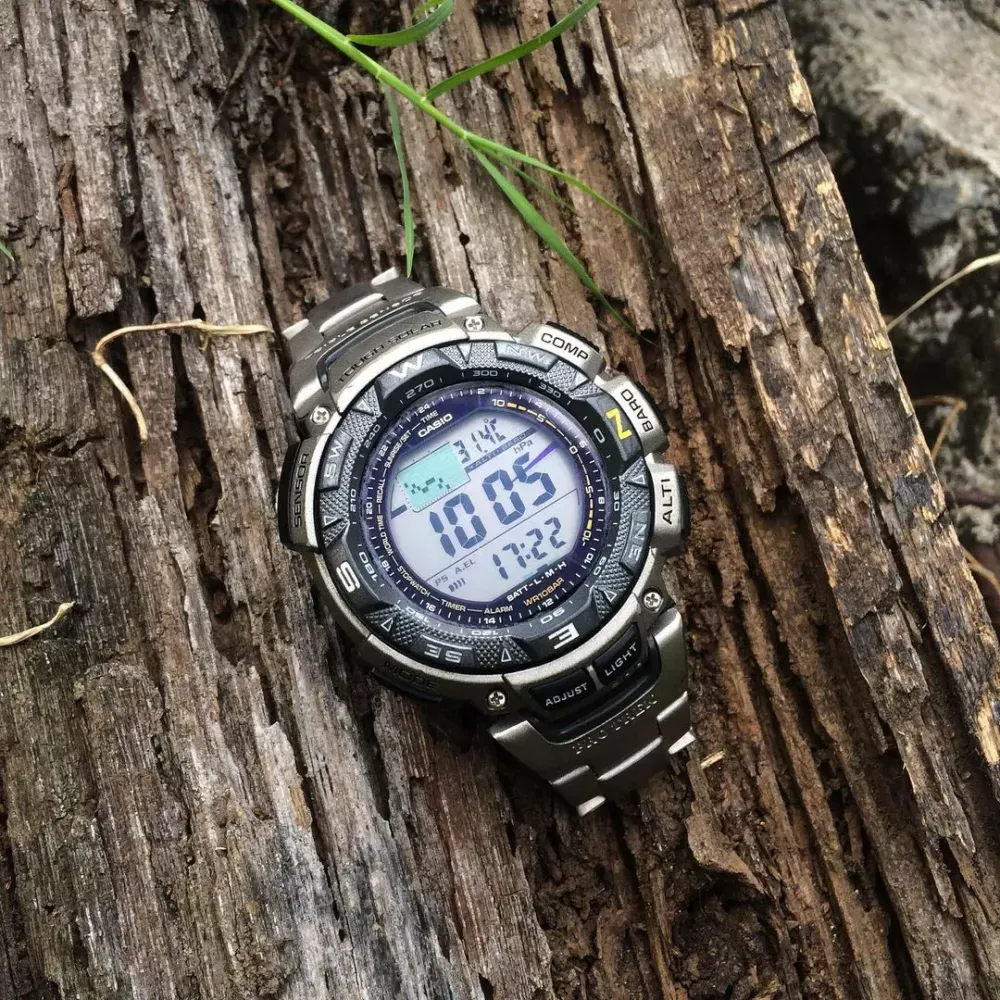 Наручные часы  Casio Pro Trek PRG-240T-7E  Фото 2