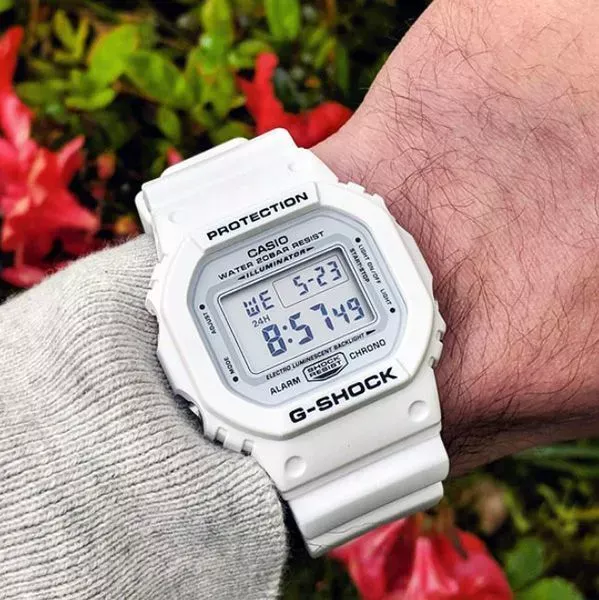 Купить Наручные часы Casio G-Shock DW-5600MW-7E в Sibtime Фото 3 Наручные часы Casio G-Shock DW-5600MW-7E Фото 3