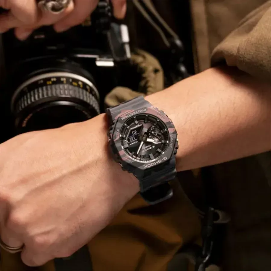 Casio G-Shock GA-2100CMD-8A  Фото 9