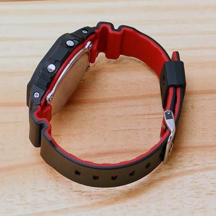 Casio G-Shock DW-5600UHR-1  Фото 4