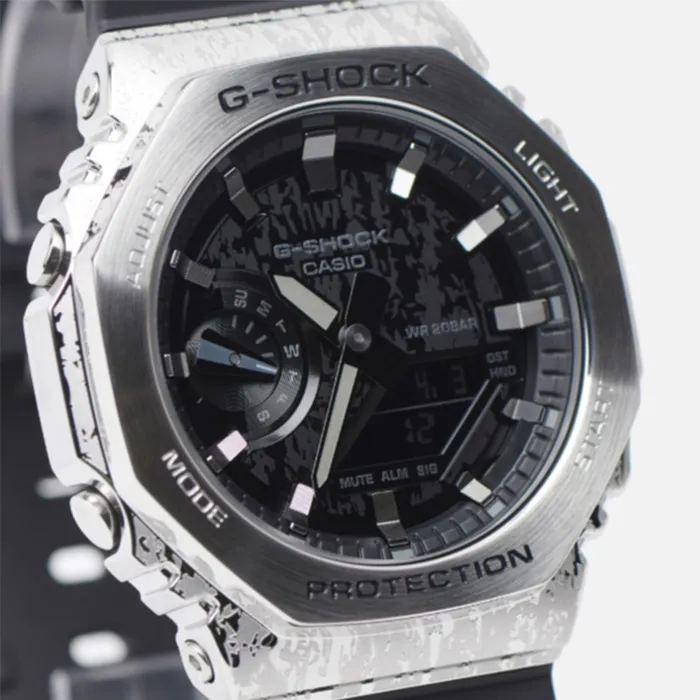 Casio G-Shock GM-2100GC-1A  Фото 3
