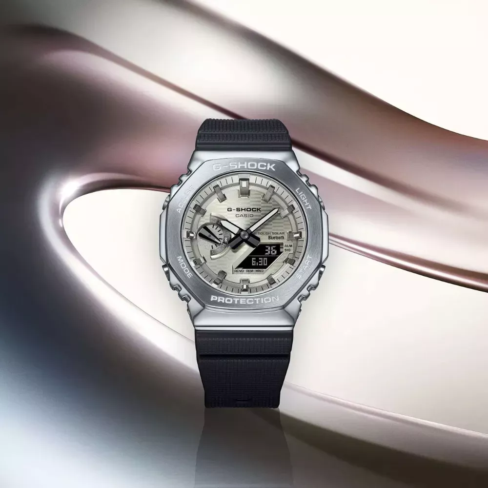 Casio G-Shock GBM-2100A-8B  Фото 2