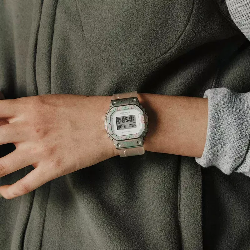 Casio G-Shock GM-S5640GEM-7  Фото 7