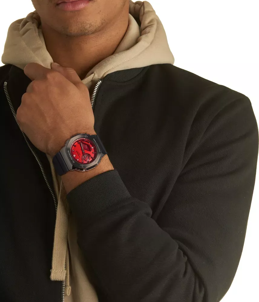 Casio G-Shock GM-2100B-4A  Фото 3