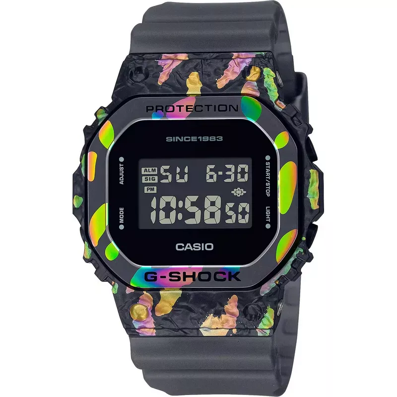 Casio G-Shock GM-5640GEM-1  Фото 1