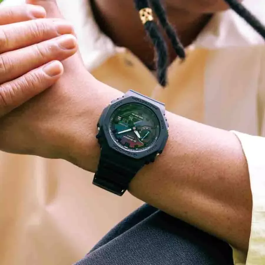 Casio G-Shock GA-2100RW-1A  Фото 2
