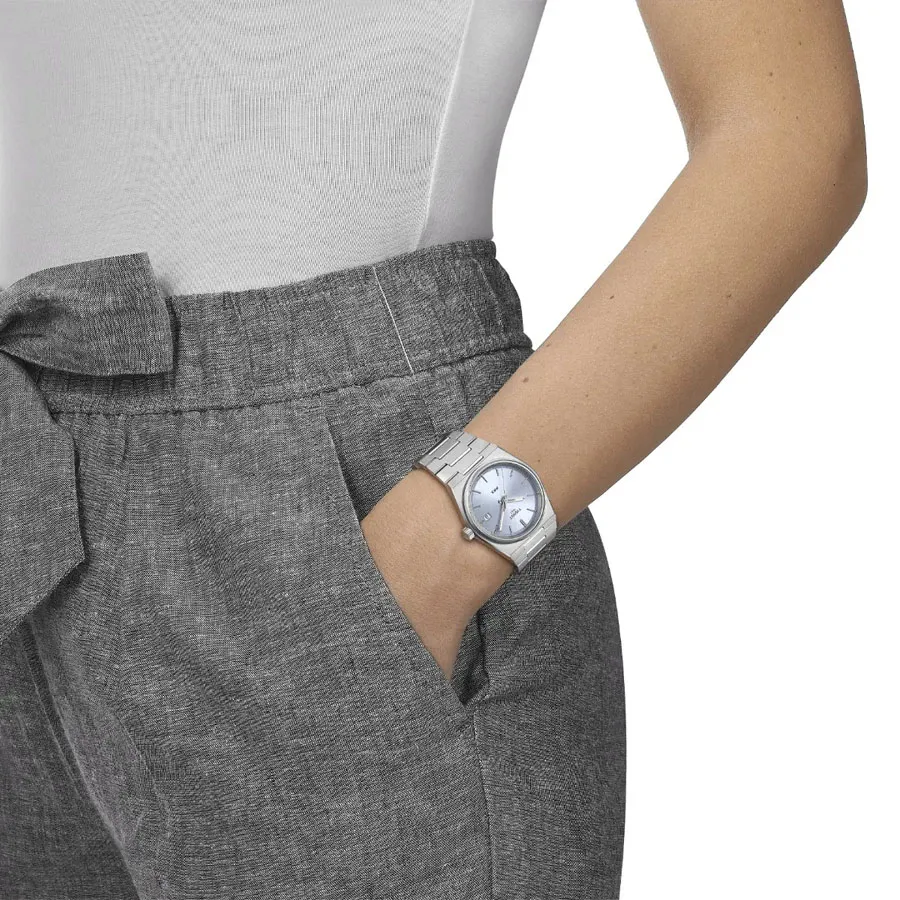 Купить Наручные часы Tissot T1372101135100 PRX в Sibtime Фото 4 Наручные часы Tissot T1372101135100 PRX Фото 4