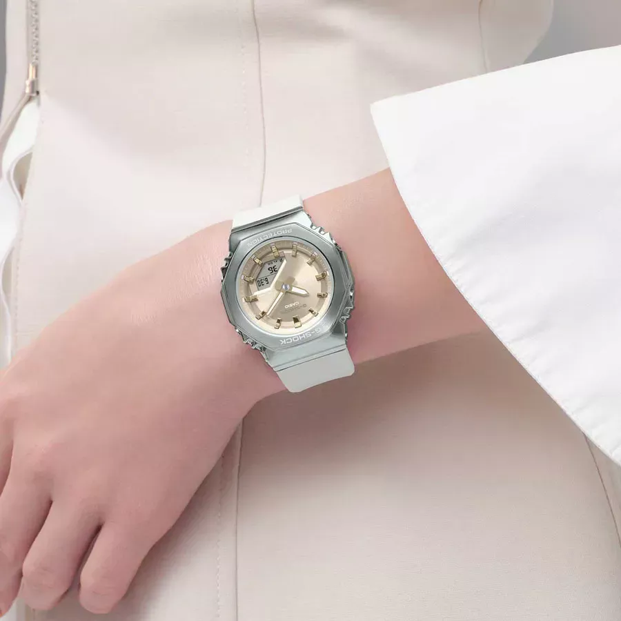 Casio G-Shock GM-S2110-7A9  Фото 2