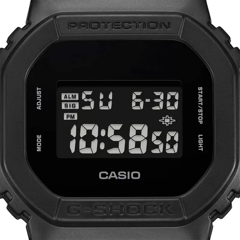 Casio G-Shock DW-5600UBB-1  Фото 2