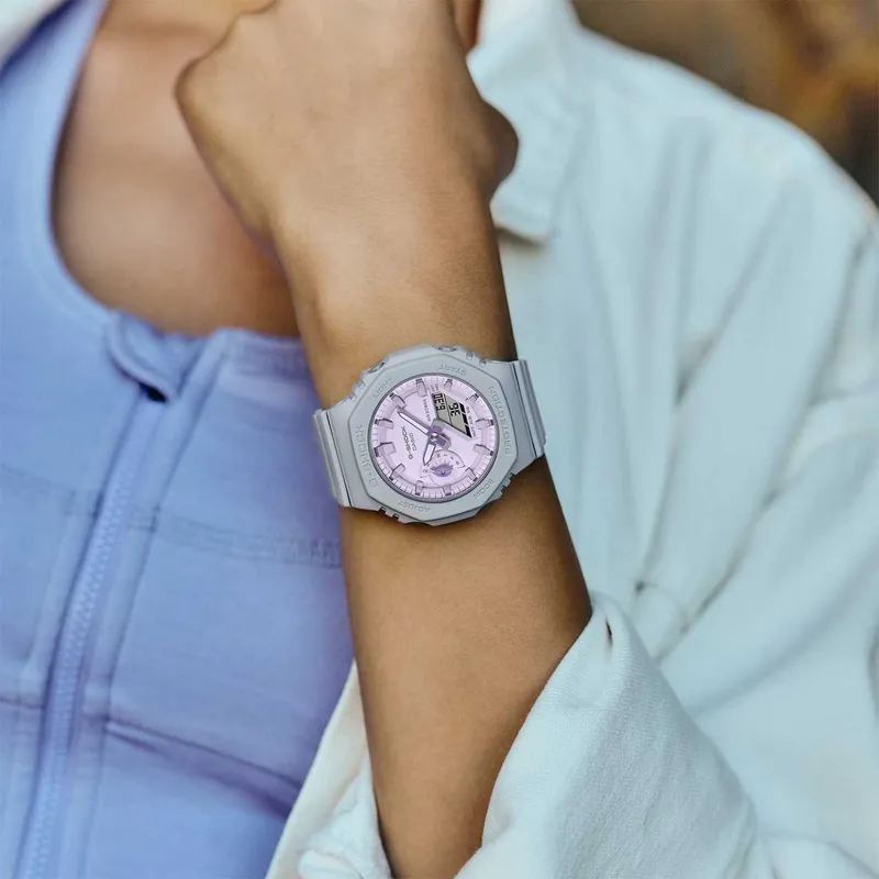 Casio G-Shock GMA-S2100NC-8A  Фото 2